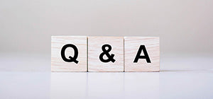 Q. 羽毛布団に黒い斑点がありますが、汚れですか？