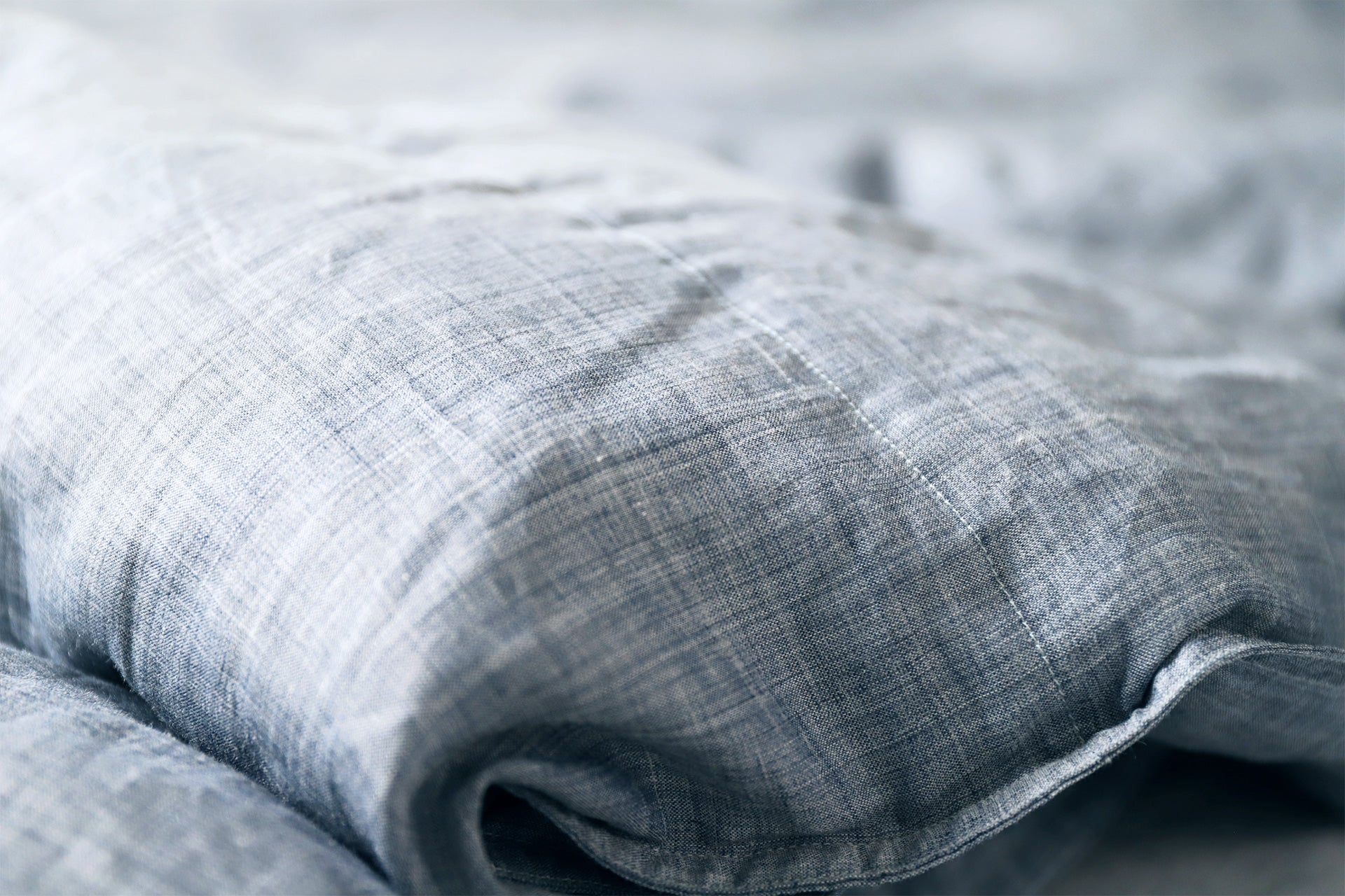 日本製 本麻ダウンケット「涼夏（SUZUCA）」 – 和雲